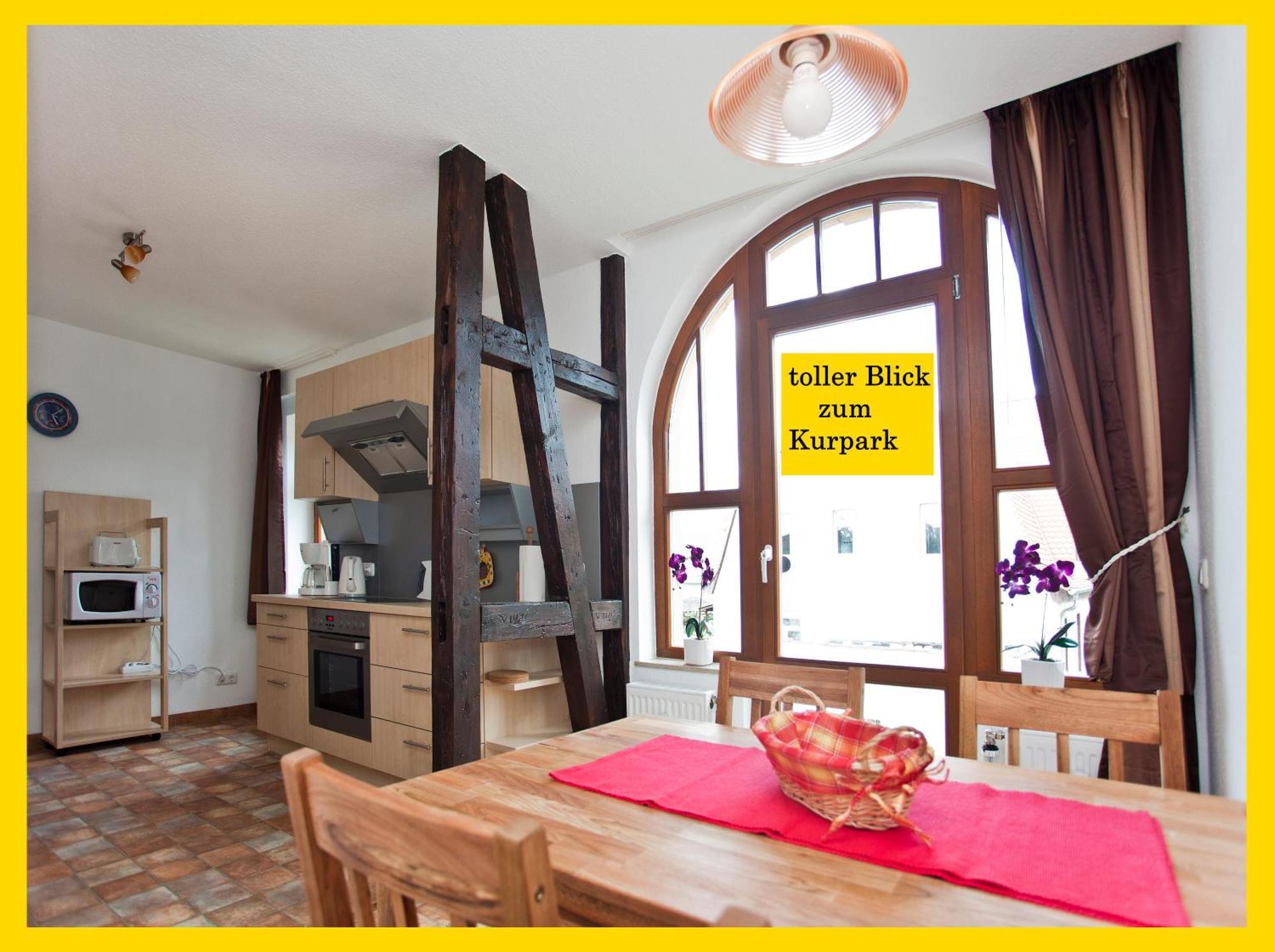Ferienwohnung Auszeit Am Kurpark Bad Berka - Balkon - Ruhige Lage- Gratis Parkplatz & Wlan Extérieur photo